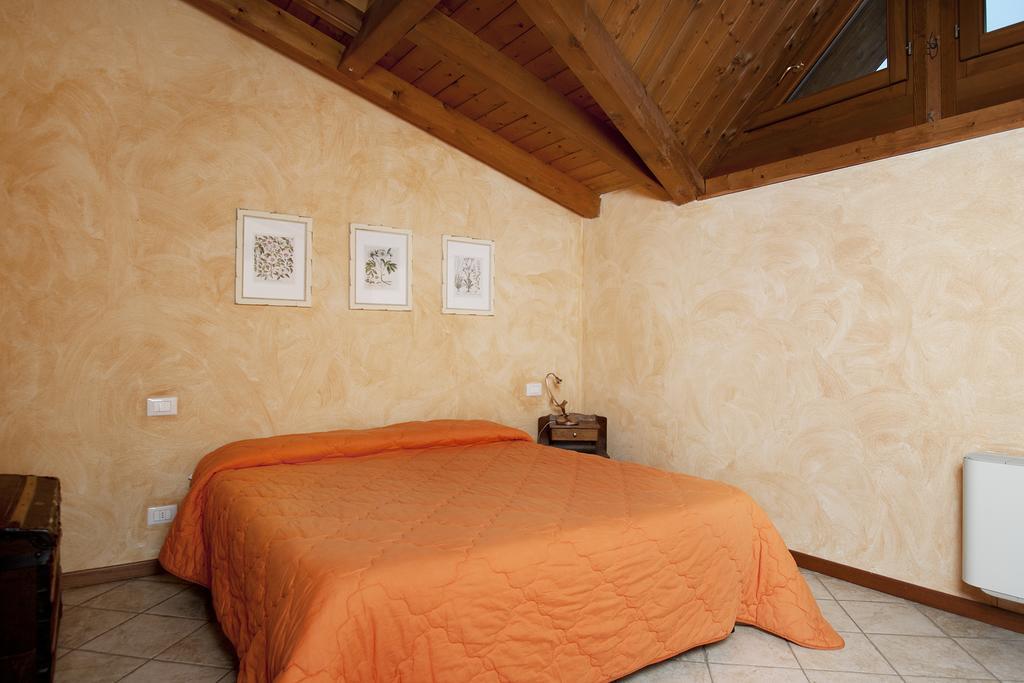 Cascina Clarabella Villa Iseo Exterior foto